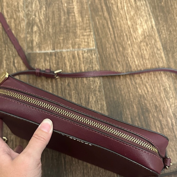 Michael Kors Wine Crossbody Bag - Picture 4 of 6